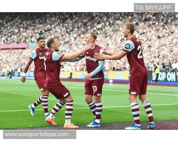 摩纳哥十人迎战逆境科雷尔最后时刻拼尽全力被红牌罚下